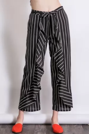 wholesale clothing urban chic striped ruffled cropped pants davi & dani