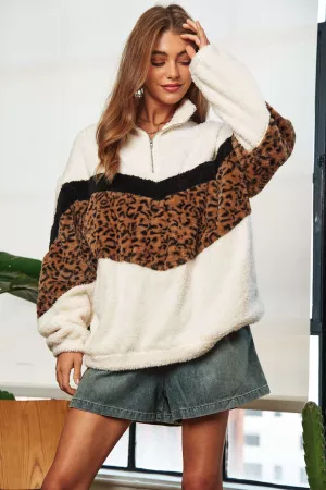 wholesale clothing faux fur animal printed color black zip knit top davi & dani
