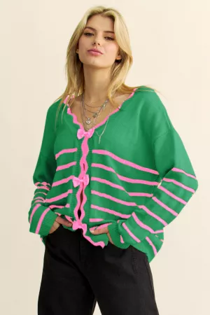 wholesale clothing scallop edge neckline bow detail two way knit top davi & dani