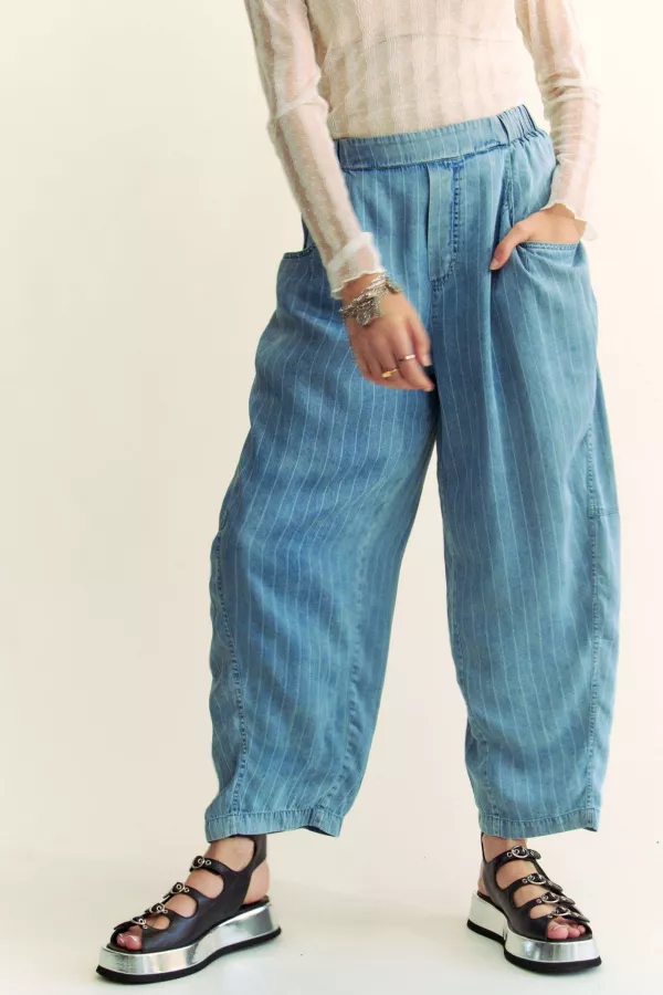 wholesale clothing wide opening high waist tencel denim barrel pants davi & dani