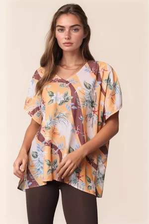 wholesale clothing floral printed v neck short sleeve loose fit top davi & dani