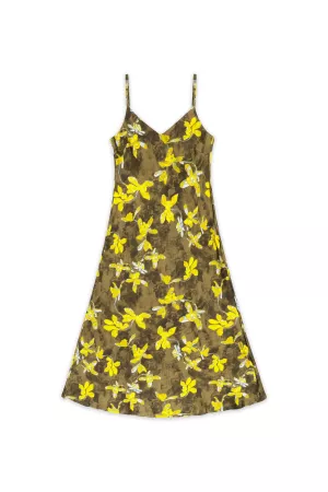 wholesale clothing floral slip spaghetti straps and a v neckline dress davi & dani