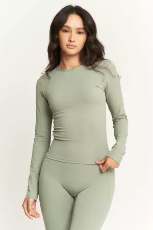 wholesale clothing match activewear set solid top length shorts davi & dani