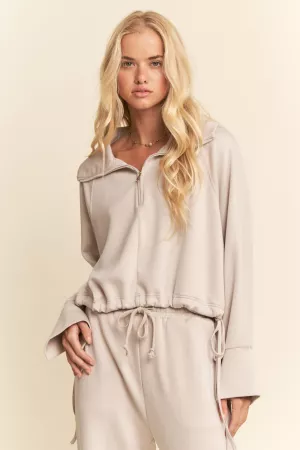 wholesale clothing solid long sleeve zip front mock neck cropped top davi & dani