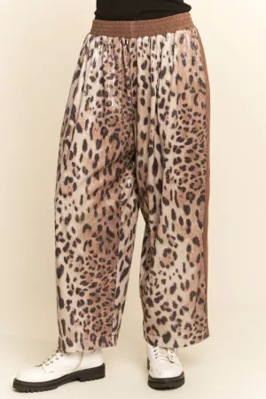 wholesale clothing leopard sequins faux suede waistband barrel pants davi & dani