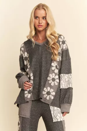 wholesale clothing heavy waffle knit flower v neck sweatshirt top davi & dani