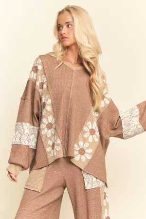 wholesale clothing heavy waffle knit lace flower sweatshirt top davi & dani