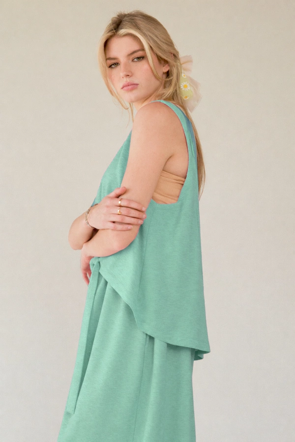 wholesale clothing solid crew neck cinch tie top waistband pants set davi & dani