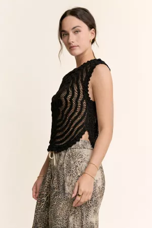 wholesale clothing crochet crop tank top sleeveless open lace floral davi & dani